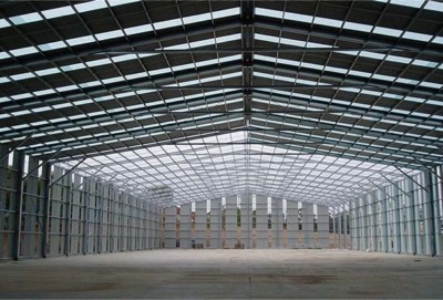 اجرای سوله‌های تیرورقی و خرپایی